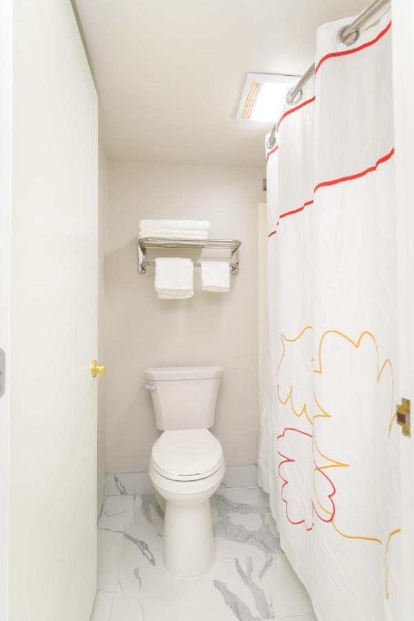 Philadelphia Suites At Airport - An Extended Stay Hotel Extérieur photo