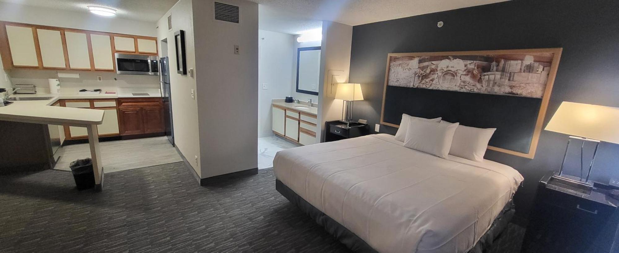 Philadelphia Suites At Airport - An Extended Stay Hotel Extérieur photo